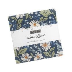 Charm pack 5" squares - True Love