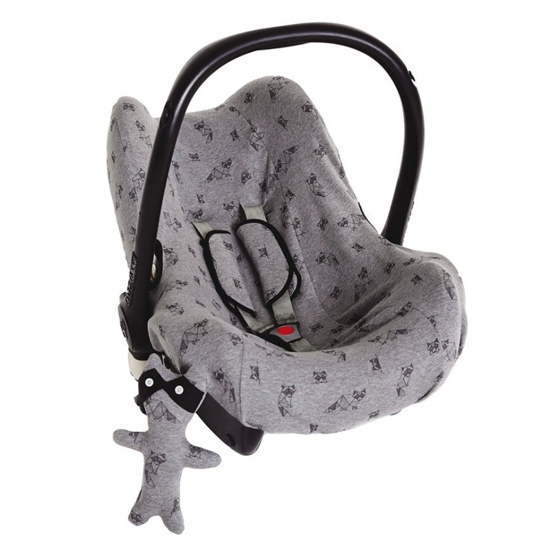 Cartamodello Katia 2319- BA13 - Cartamodello copri seggiolino auto + sonaglino procione Cartamodello Katia 2319- BA13 - Cartamodello copri seggiolino auto + sonaglino procione